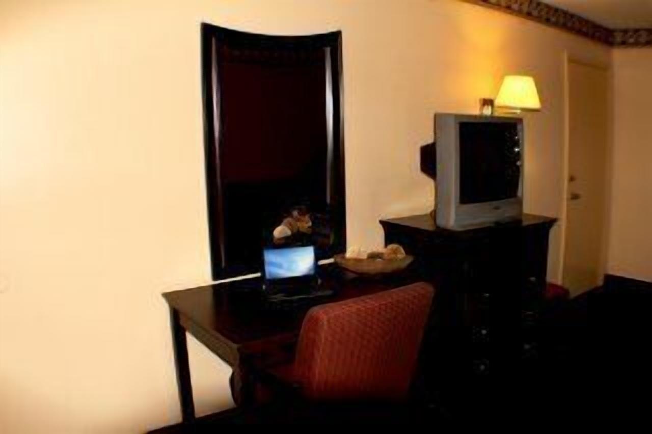 Value Inn & Suites - Harlingen Dış mekan fotoğraf